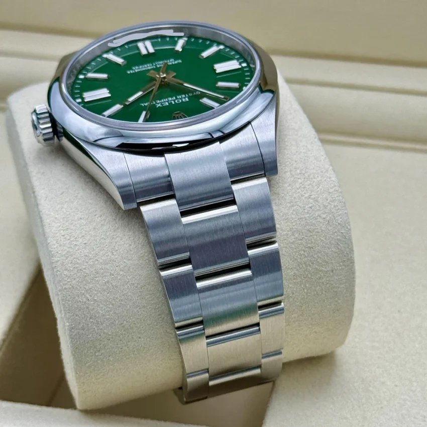 Rolex Oyster Perpetual 41mm 134300. Green Dial. 2025 Unworn Full Set OP41